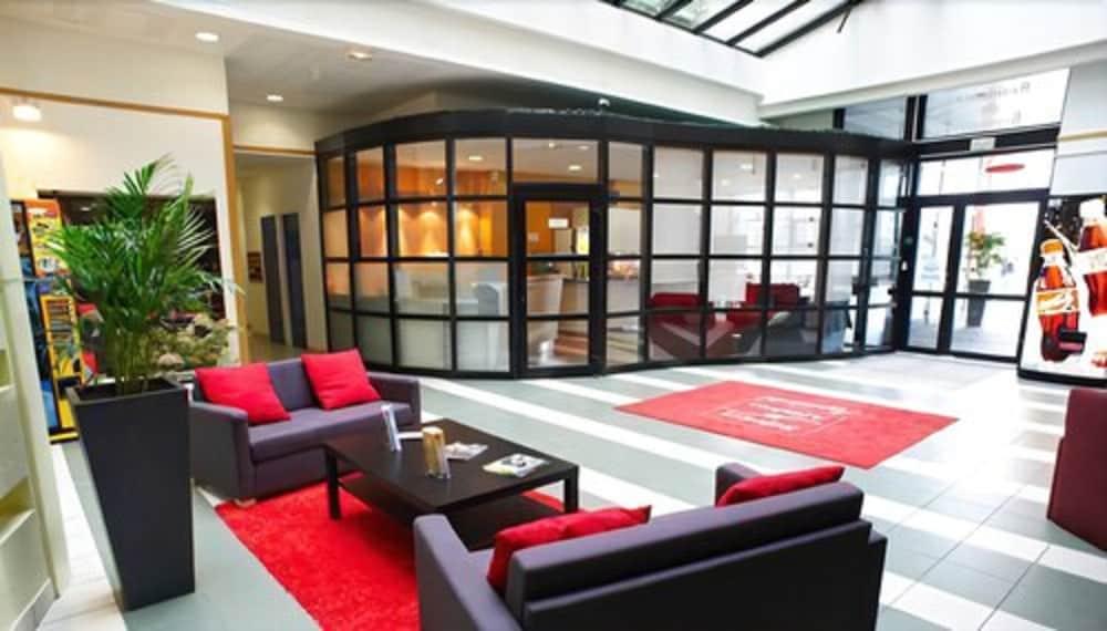 Sejours & Affaires Rennes De Bretagne Aparthotel Exterior photo