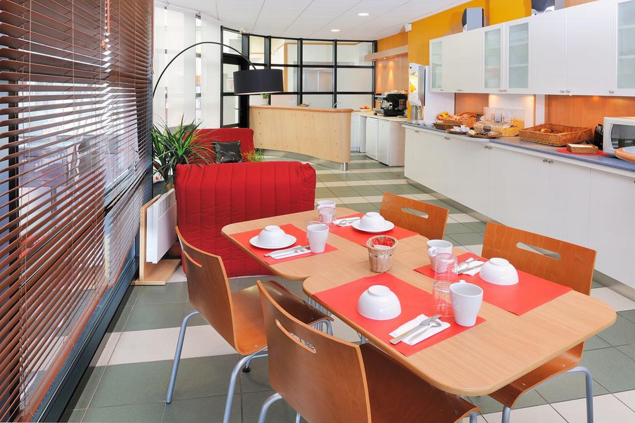 Sejours & Affaires Rennes De Bretagne Aparthotel Exterior photo