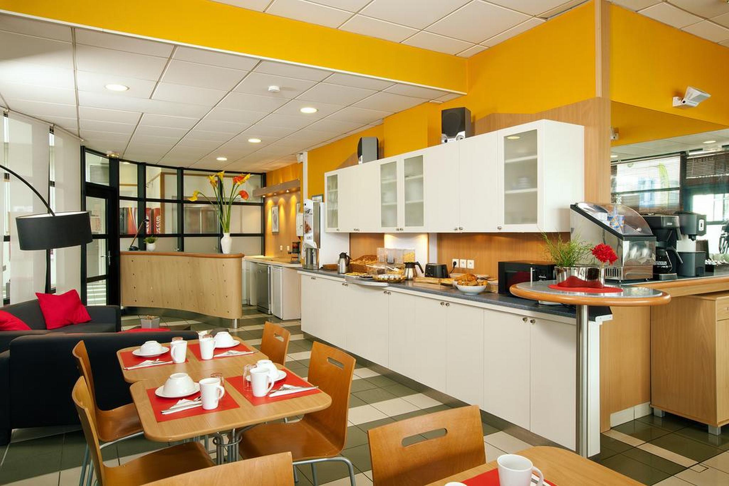 Sejours & Affaires Rennes De Bretagne Aparthotel Exterior photo